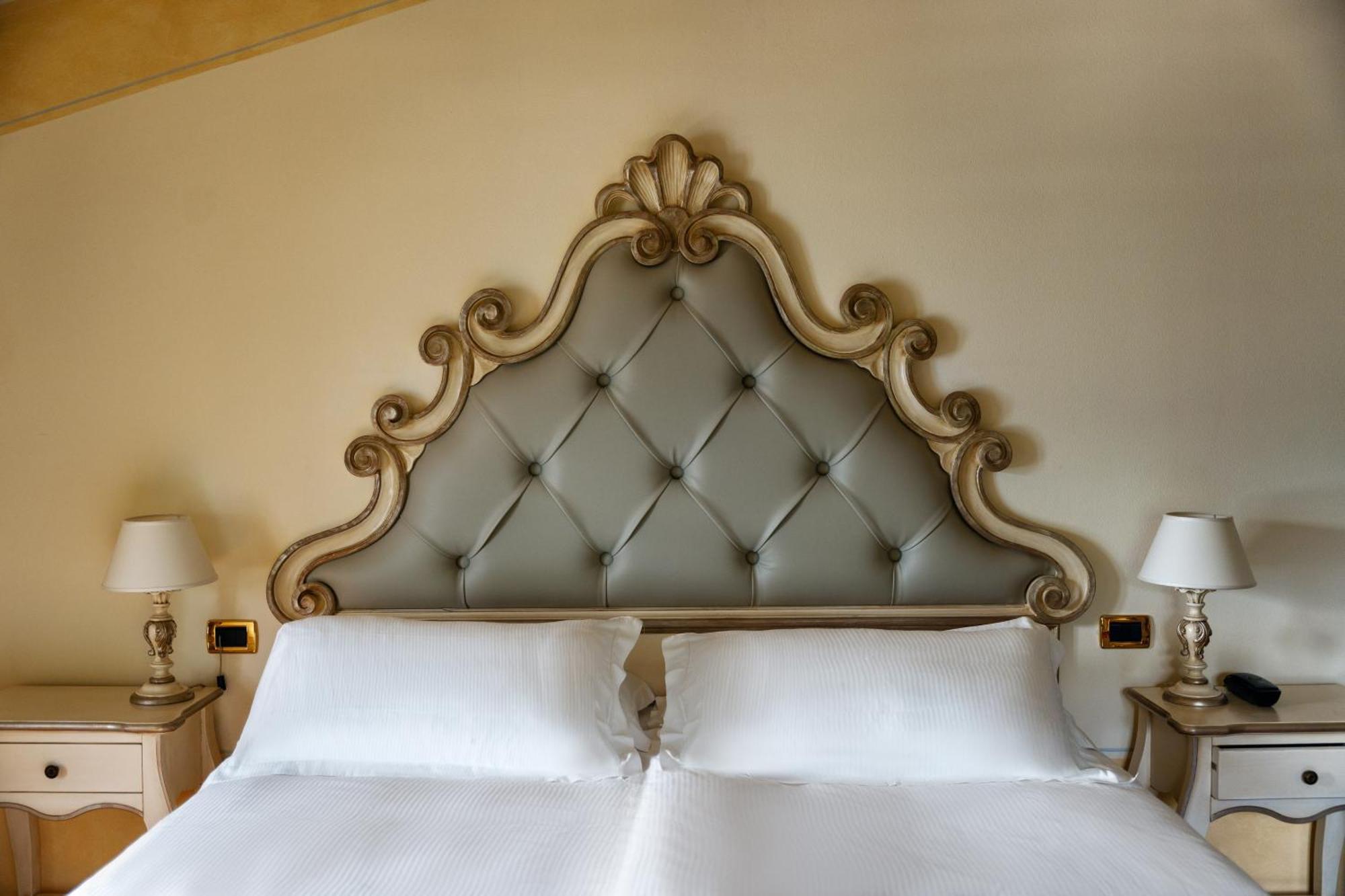 Boutique Hotel Villa Sostaga Gargnano Eksteriør bilde